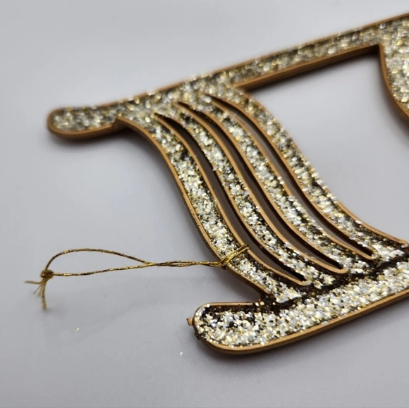 Christmas Ornament, Set of 6 Musical Themed, Gold glitter - Picture 10 of 14